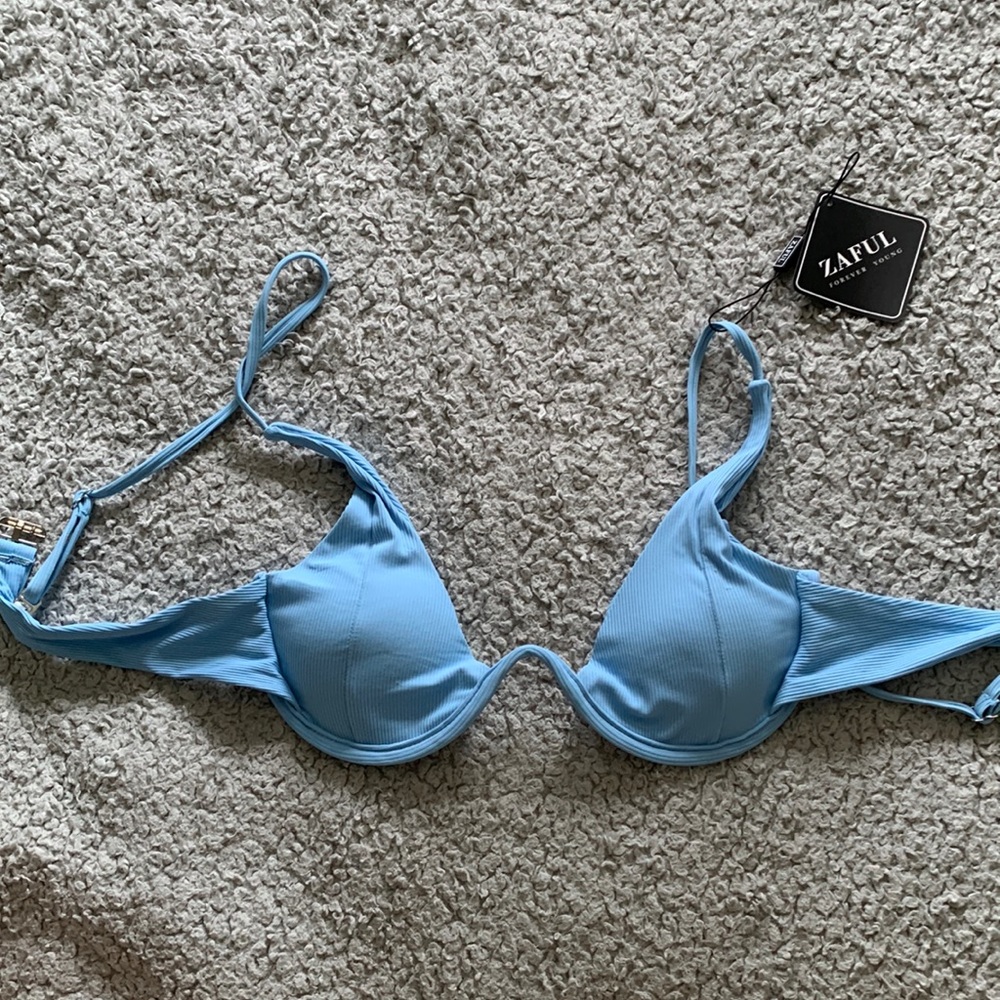 Zaful Underwire Ribbed Bikini Top